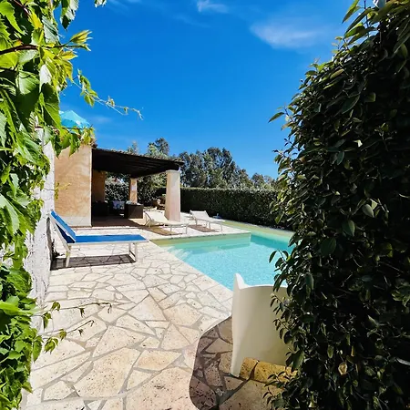 Villa Sa Lolla Con Piscina Privata Wi-fi Castiadas